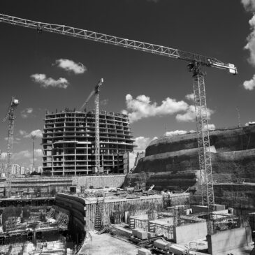 4 Ways to Manage Construction Project Risks